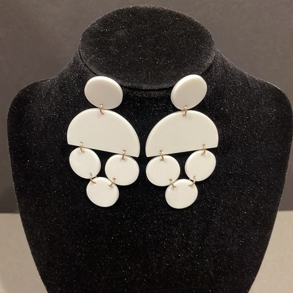 White Geometric Shapes Earrings - Picture 1 of 5